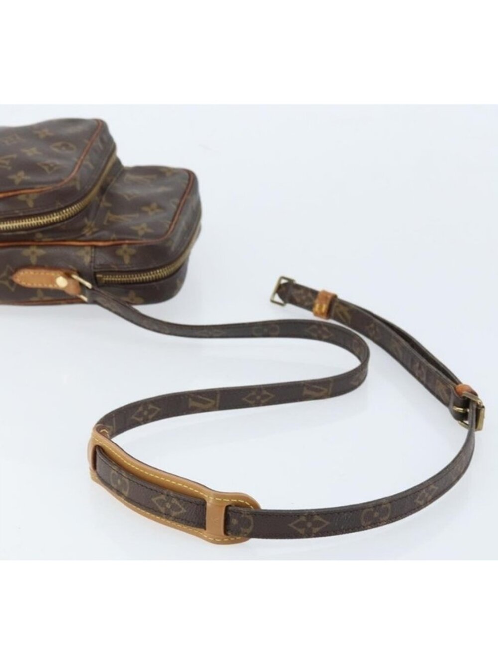 Authentic LOUIS VUITTON Monogram Amazon Shoulder Bag M45236 LV - Picture 8 of 16